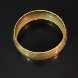 ✨Beautiful Vintage Brass Cuff Bracelet